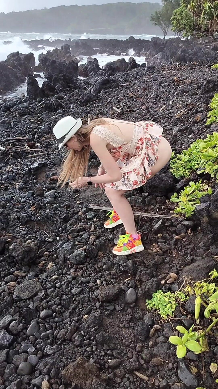 Alice Maze: Аліса на острові Pee Island