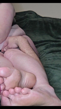 Ball Busting Foot Karą wielbienia stóp Gingerfeet