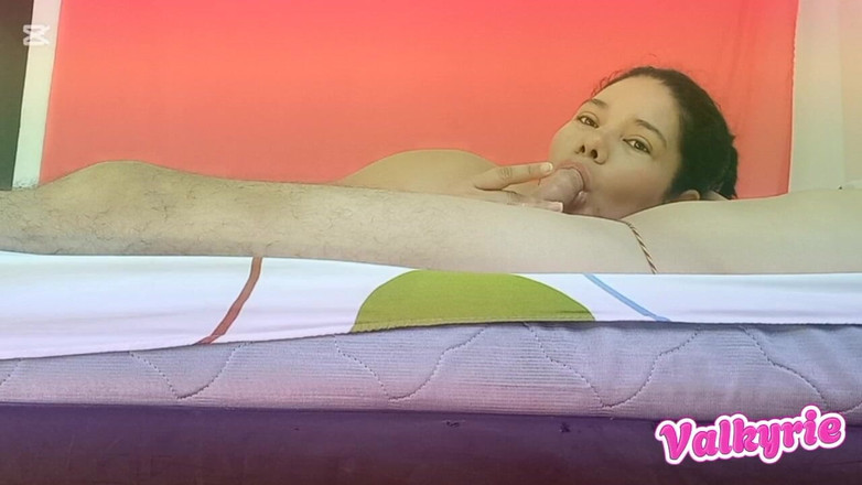 Valkyrie and Luigy Couple: Soție drăguță care face ceea ce îi place cel mai mult