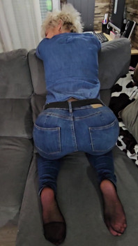 My Big Ass Squeeze in My Jeans You Come to Take It off