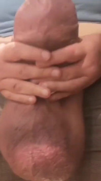 I Am a Bulge Freak and Pumping Addict