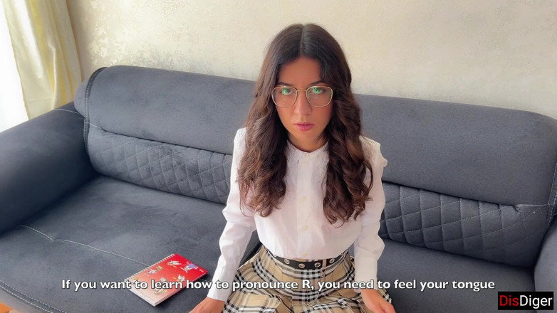 Dis Diger: Dívka neumí vyslovit některá písmena a obrátí se na logopeda,...