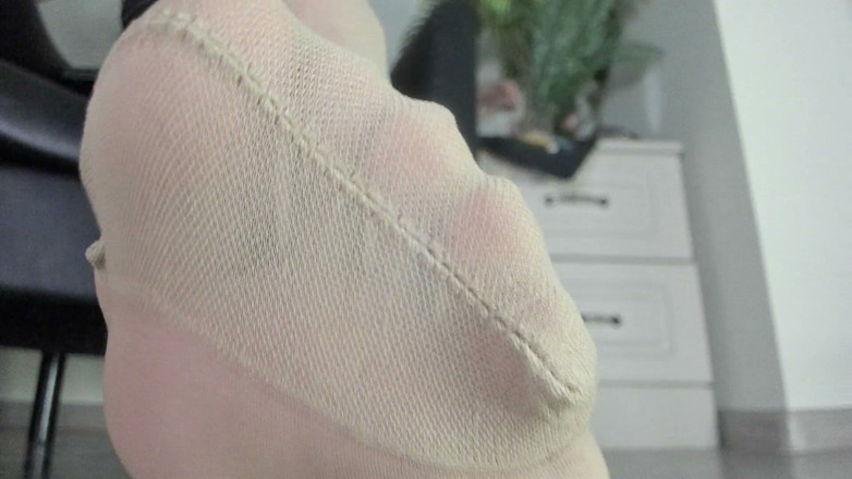 Feet lady: Yum nacktes nylon