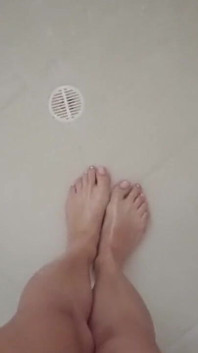 샤워하는 섹시한 발
