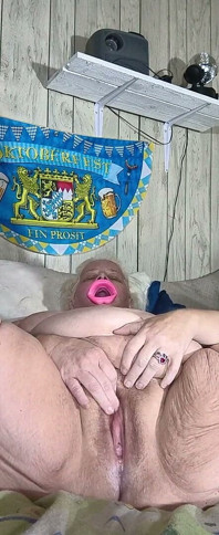 Mukanya Basah Sekarang Pepeknya Terlalu Dia Orgasme Untuk Awak