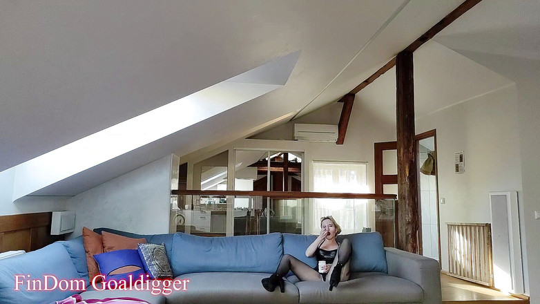 FinDom Goaldigger: Farting Pussy in cum