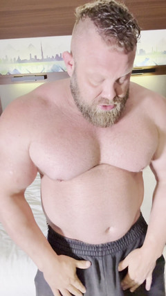 Jack stacked: Sebelum Otot Gym Flexing