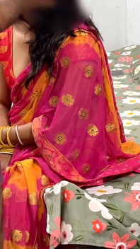 Schöne frisch verheiratete indische bhabhi große möpse, heißer sex in farbe, volles kleid