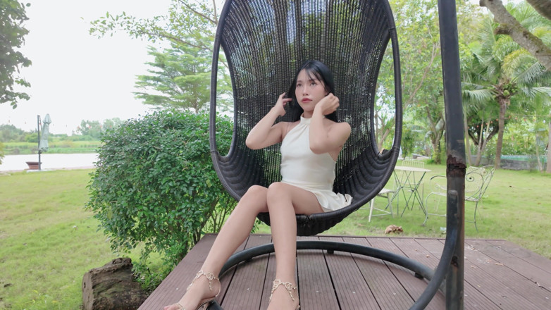 Miuzxc: Pleasing My Photographer with Oral Before He Cums Inside Me /...