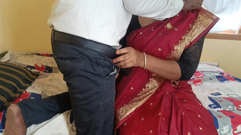 Laxi ammu: Stepsisters Enjoying Threesome Fuck