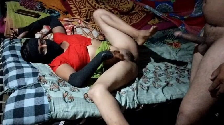 Kumari1996: La chica de la tía india se fue a casa...