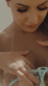 Elementos Challenge - Iara Ferreira in the Dunes