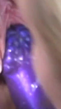Julie Night &Mariah Cherry Lesbo Eat Finger-Bang