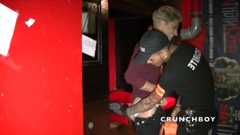 BAREBACK AND CREAMPIE CLUB: Follada a pelo en jockstrap por Pablo Bravo
