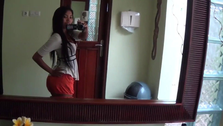 6-movies: Compilation d'une Thaïlandaise sexy en train de taquiner