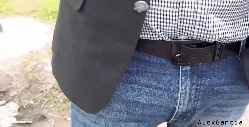 Alex Garcia Porn: Depois da aula eu encontro minha aluna no parque, seus...