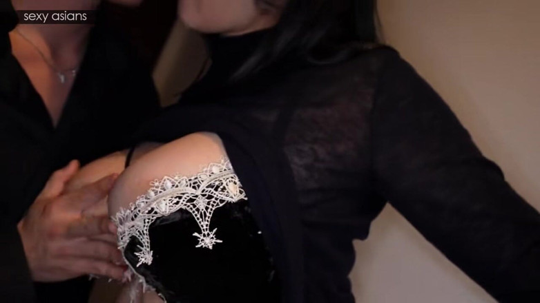 Asian cutie: Kesinlikle mükemmel göğüslü j cup üvey anne