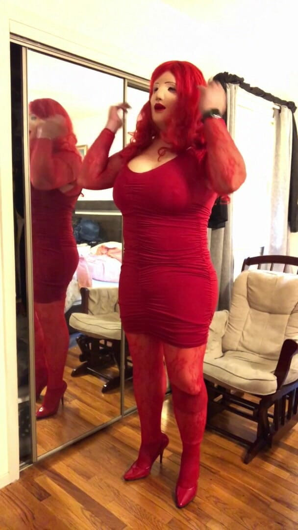 Deanna Doll: Deanna CD Doll strips again - part1
