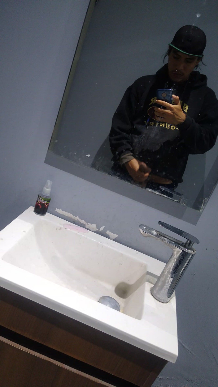 AlexAlejandro13: Toilet Umum