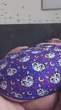 SSBBW używa nowego dildo zabawki
