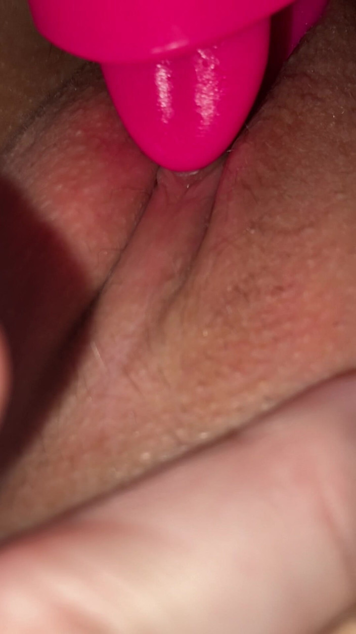 MissChrystalline: Clit Stimulation Orgasm