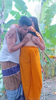 India XXX Відео на