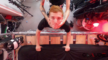 Claude Nikotine: Skinheads šukají