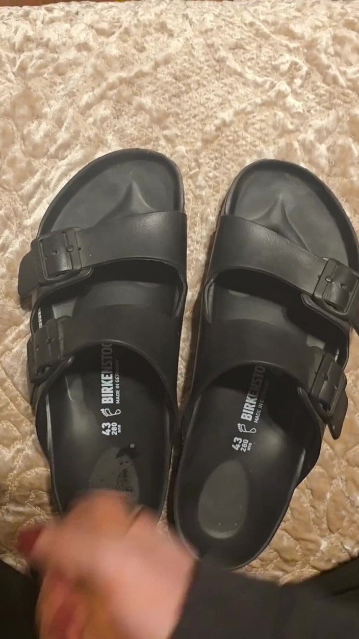 Mr Dimples: Stříkání na moje Birkenstocks