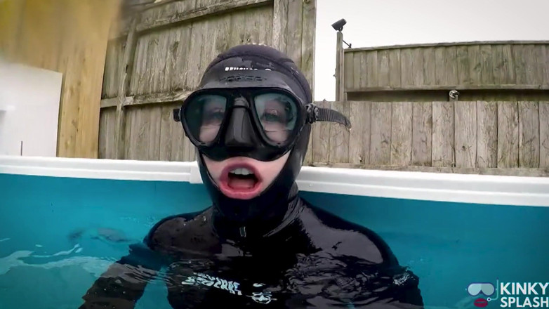 UKCuteGirl Lucy Lauren: Товстий 8-мм beauchat wetsuit, плавучий сеанс дражнити