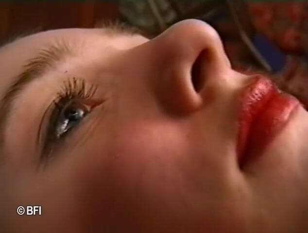 Horny Teenies: Rosyjska osiemnaście - Tanya Moskwa