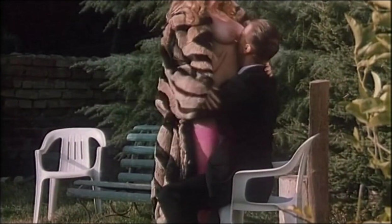 Xtime Network: Outdoor vintage sex