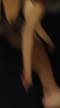 흑인 대물 자지에게 따먹히는 섹시한 마누라