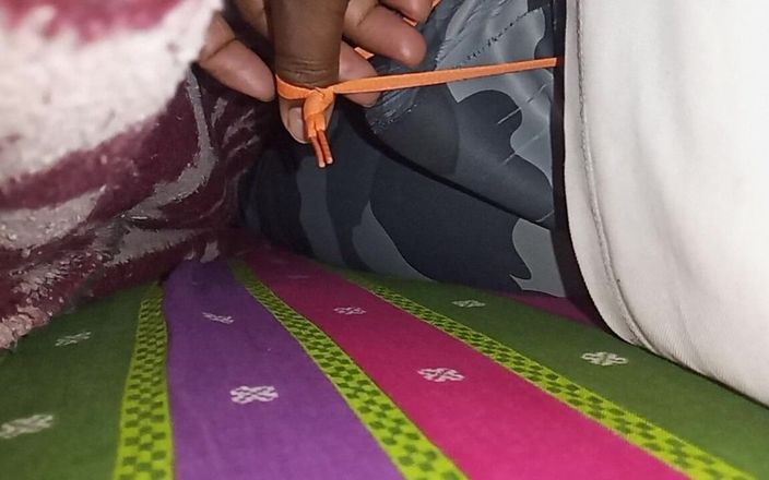 Sweet Indian cock: J’ai enlevé la jupe et le chemisier de la bhabhi...