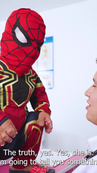 Zwerg-spiderman gegen maryam hot