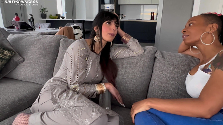 Aaliyah Yasin: Muslim Wife Cheats on Her Husband with a Black Girl
