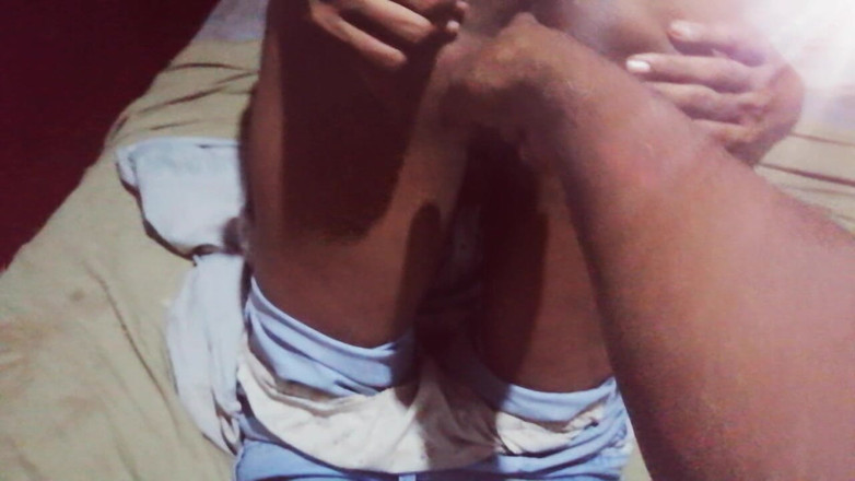 Tina Baby: Minha madrasta vem me visitar para foder