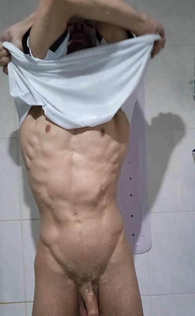 British Football Lad Rowan Soaked (Twotwinkhusbands)