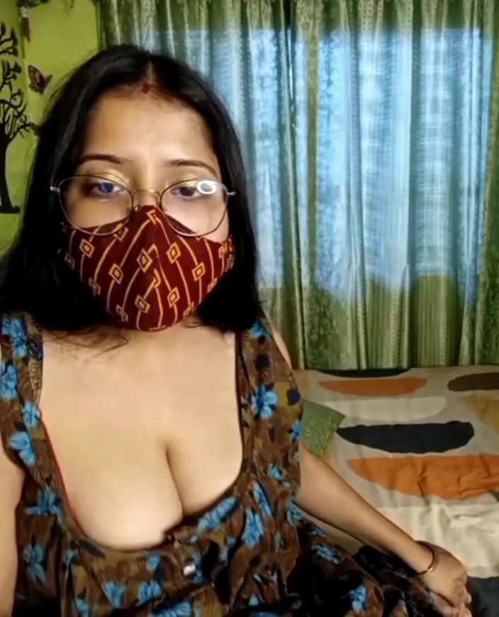 Kanchan devi: Spectacol cu pizdă indiană bhabhi