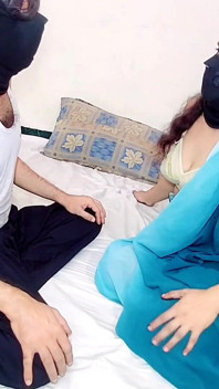 Video Rekaman Seks Tante Seksi India Dientot Habis-habisan Sama Kondom Sampai Mengerang Keenakan