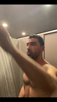 I Love to Take a Hot Shower