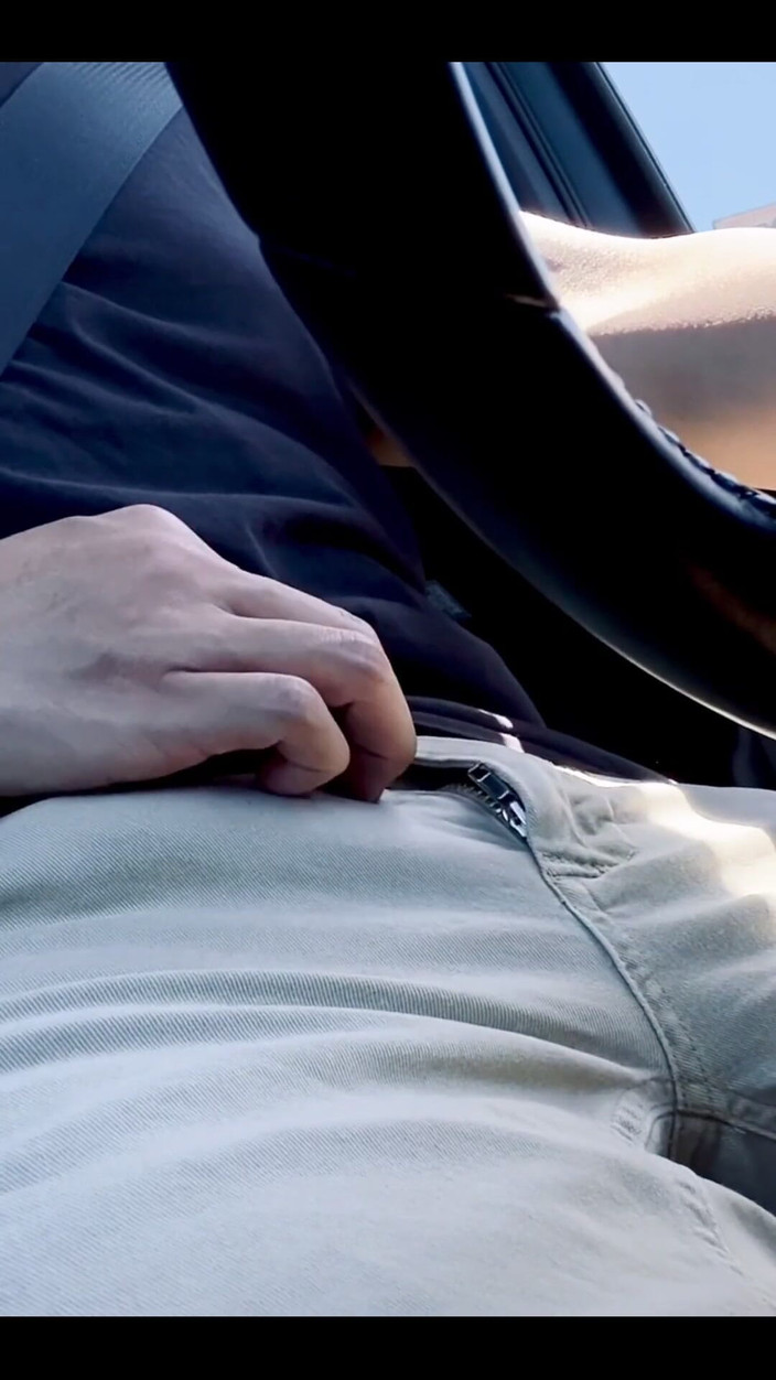 UnderXiaoQiang: Mencuba Sesuatu yang baru hari ini semasa di jalan raya.