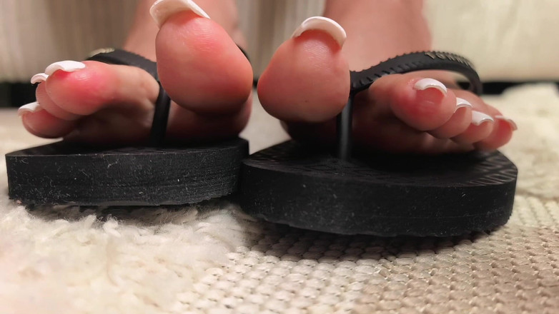 Goddess Lena: Épidémies de tongs