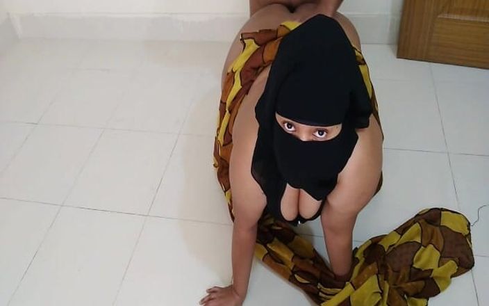 Aria Mia: タミル語 Badi Bahen Ko Chote Bhaie Ne Ghar Par Chudai...