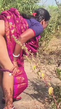 Une villageoise mariée se fait baiser dans la nature par son beau-frère