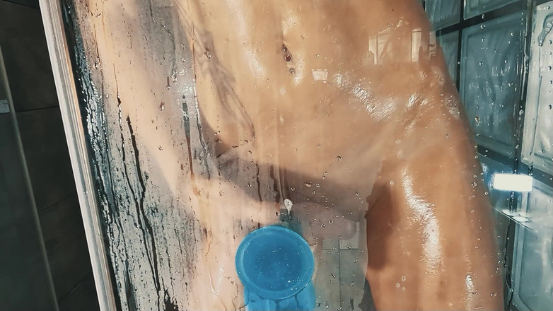 Miss Lilith devil: Morgendusche Mit Meinem Dildo