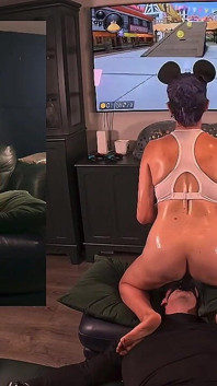 Dildo Gag Gamer Girl