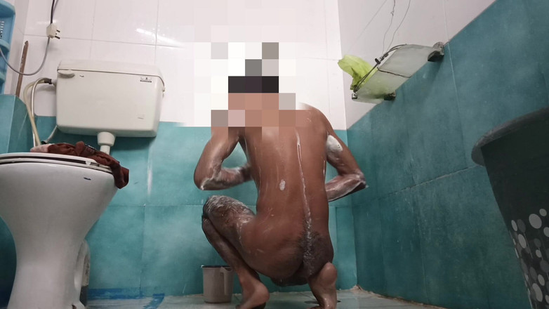Brijesh 270: Ibu tiri yang bejat bantuin anaknya di kamar mandi dan...