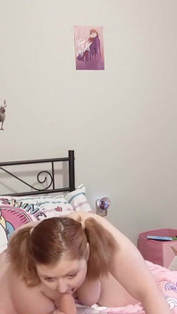 Fata tatălui vitreg