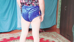 Kitty_Cross: +18 travesti youtube modeli ateşli beyaz ev yapımı genç kadın