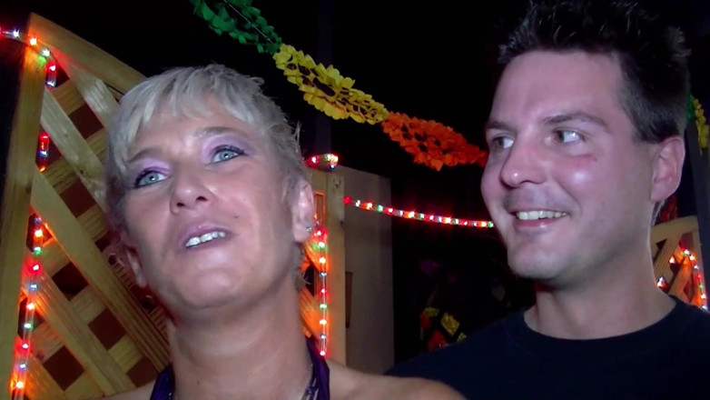 Old & Young: Swinger com tesão e fode todos juntos na Alemanha